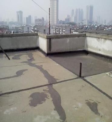赵县漏水维修 楼顶漏水是什么原因，楼顶漏水维修方法是什么?